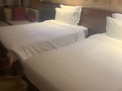 -三亚湾海居铂尔曼度假酒店