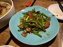 -爱啤精酿·民谣酒馆(滨江店)