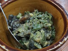 -湖南人家湘菜馆(镇江路店)