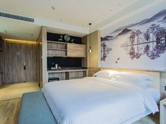 -武汉武昌站街道口华美达安可酒店