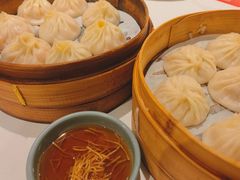 -馋三尺蟹粉小笼(人民广场店)