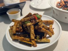 -聚友斋(陶瓷琉璃馆水晶街店)