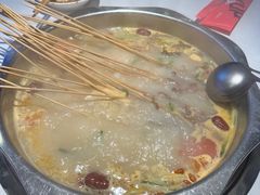 -佰人王串串香火锅(洋珠巷店)