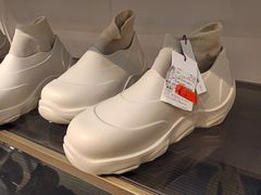 -ZARA(世贸天阶店)