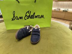 -王府井百货(中州中路店)