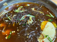 -百年石锅饭·朝鲜族传统民餐