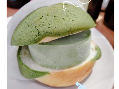 青头仔菠萝包-怪 kafe.