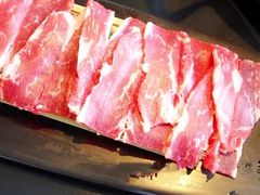 -鲜入唯煮·港式海鲜牛肉火锅(金宝街店)