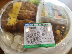 -全家便利店(兴贤路店)