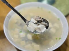豆腐牡蛎汤-拉完海鲜大排档(温岭店)