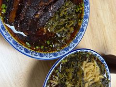 -小龙大肉面馆