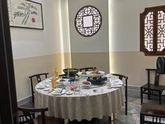 -洈水谣 · 地道荆州松滋菜(菱角湖公园店)