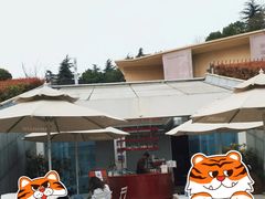 -UNI UNI(环亚凯瑟琳店)