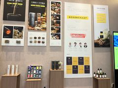 -灸春堂·艾灸·痛症·整脊连锁(之江银泰店)