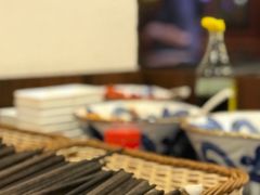 -双燕楼·手工馄饨·汤面小吃(世纪汇店)
