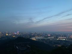 -紫金山山顶公园