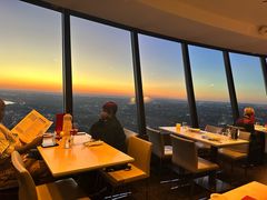 景观位-360 The Restaurant at the CN Tower