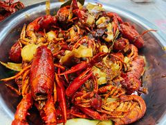 -江城燕子大排档(江汉路步行街店)