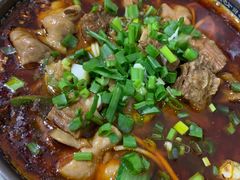 牛肉肥肠两掺-胥佳烧鸡公牛肉面馆