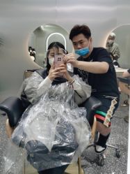 -Tloml salon