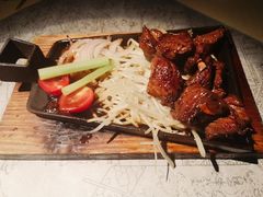 -穹六人间 people 6(岳阳路店)