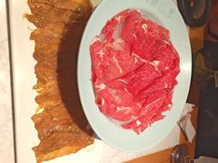 -牛三斤潮汕鲜牛肉火锅(昌发展万科店)