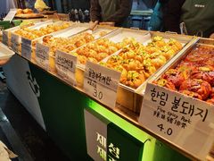 -西归浦每天偶来市场