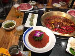 -潮火锅·麻辣牛肉火锅(观音桥方圆·LIVE店)