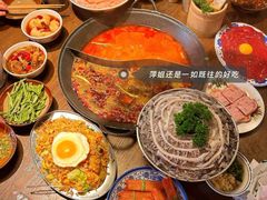 -萍姐火锅·公路夜市(武汉首店)