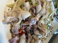 冲油笔管梢-小红鲸·海鲜餐厅(轸大路店)