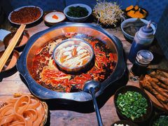 -陈陈火锅(较场口店)
