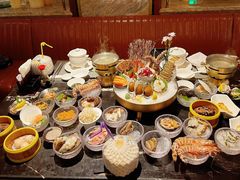 -半岛翡丽海鲜自助餐厅(观风亭店)
