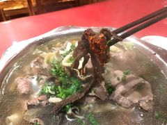 -谢老五跷脚牛肉·非遗传承店
