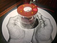 香浓朱古力慕斯伴可可脆豆及朱古-L'ATELIER de Joel Robuchon(外滩18号店)