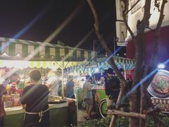 -滨海尚泰美食广场