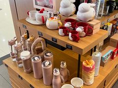 -星巴克(广州中华广场B1层店)
