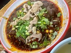 -朱大嘴肥肠血旺(福字街店)