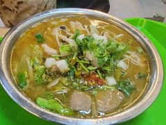 -丽丽三鲜螺蛳粉(田林路店)
