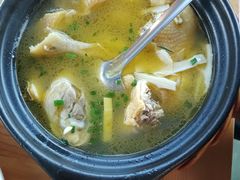 -品鲜村农家菜·阳澄湖大闸蟹(总店)