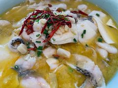 -雀蓝川菜(奥体广场店)