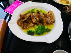 -木卡买提新疆餐厅·清真(新里海顿公馆店)
