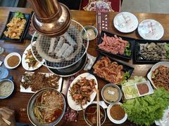 -韩风烤牛肉冷面店