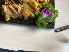 -围炉·川味鲜货火锅(万达珍珠坊店)
