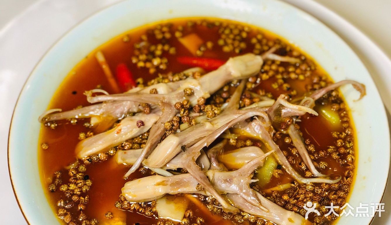 水煮澳龙登场!如此川菜想不爱都难!