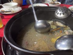 -花苑美食横琴生蚝火锅(拱北粤华路店)