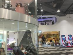 -MINI MARS 脚下的城市乐园·餐饮·派对(静安江宁店)