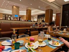 -亚龙湾希尔顿自助餐厅·海鲜·烧烤·沙滩BBQ·现场乐队