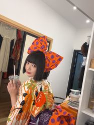 点击看大图 -持熹光年写真体验馆