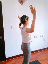 -Yvon yoga 瑜伽·精准体态管理中心