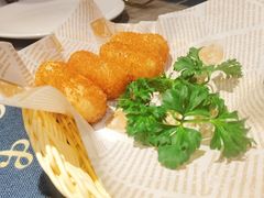 -又见马甲M8融合西餐厅(体育中心店)